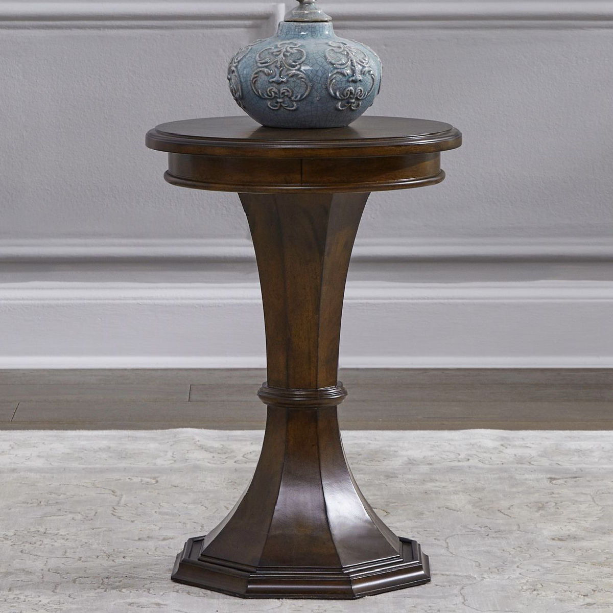 Huntington Lodge Tables