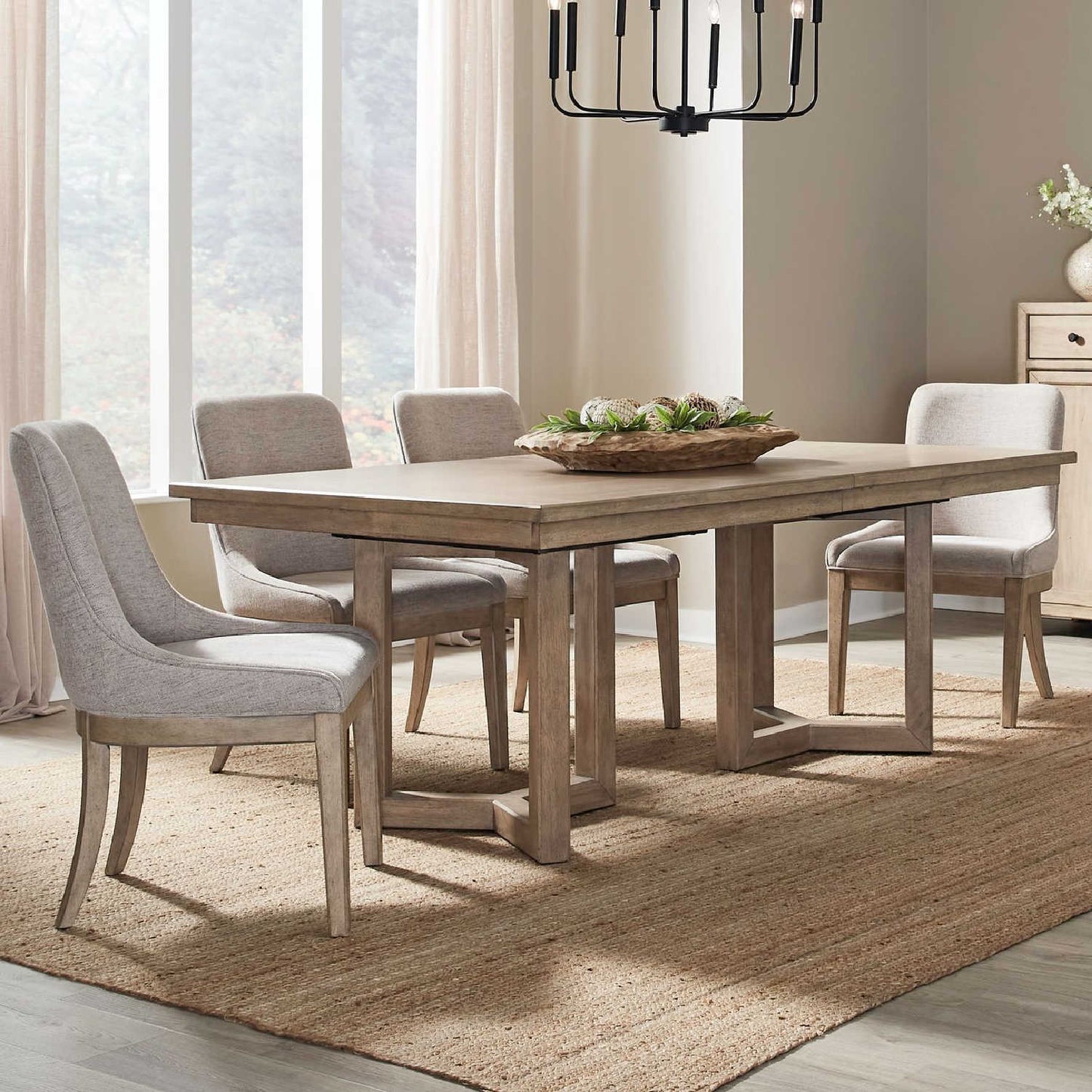 Astoria District Trestle Dining